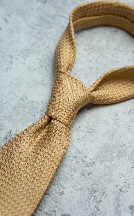 KRAWAT Z GRENADYNY BEŻOWY (Garza Grossa)