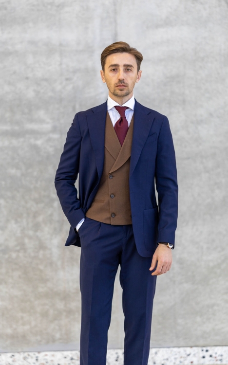 Kamizelka Dwurzędowa Brązowa Zenia