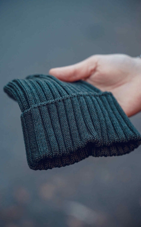 Czapka męska z wełny merino 100% zielona – polskie wykonanie