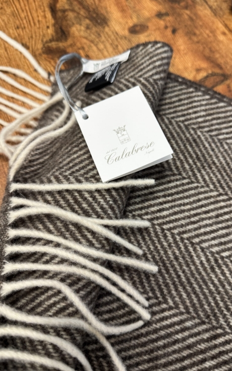 Szal jodełka cappuccino Calabrese 1924, 100% wełna