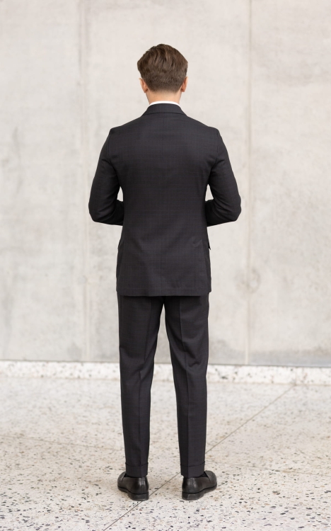 Daytona suit in a subtle blue check Loro Piana